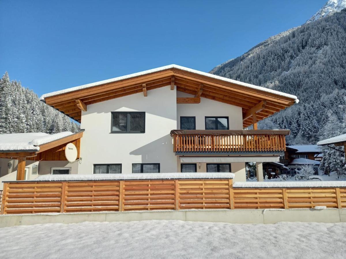 Апартаменты Haus Blickfang Нойштифт-им-Штубайталь Экстерьер фото